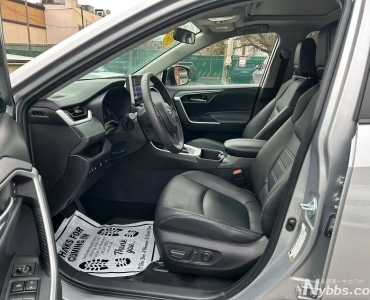 出售2024 TOYOTA RAV4 XLE PREMIUM